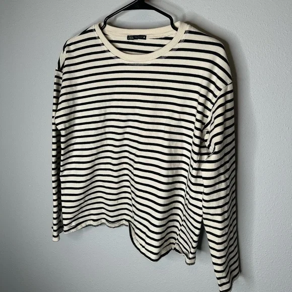 Zara striped Crewneck top women’s size M cotton cream and black - Picture 2 of 6